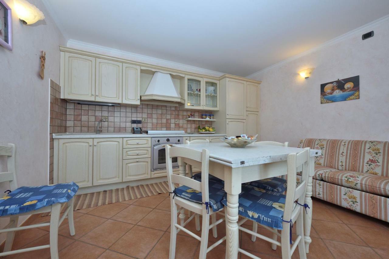 Pontone On The Sea Apartment Scala Extérieur photo