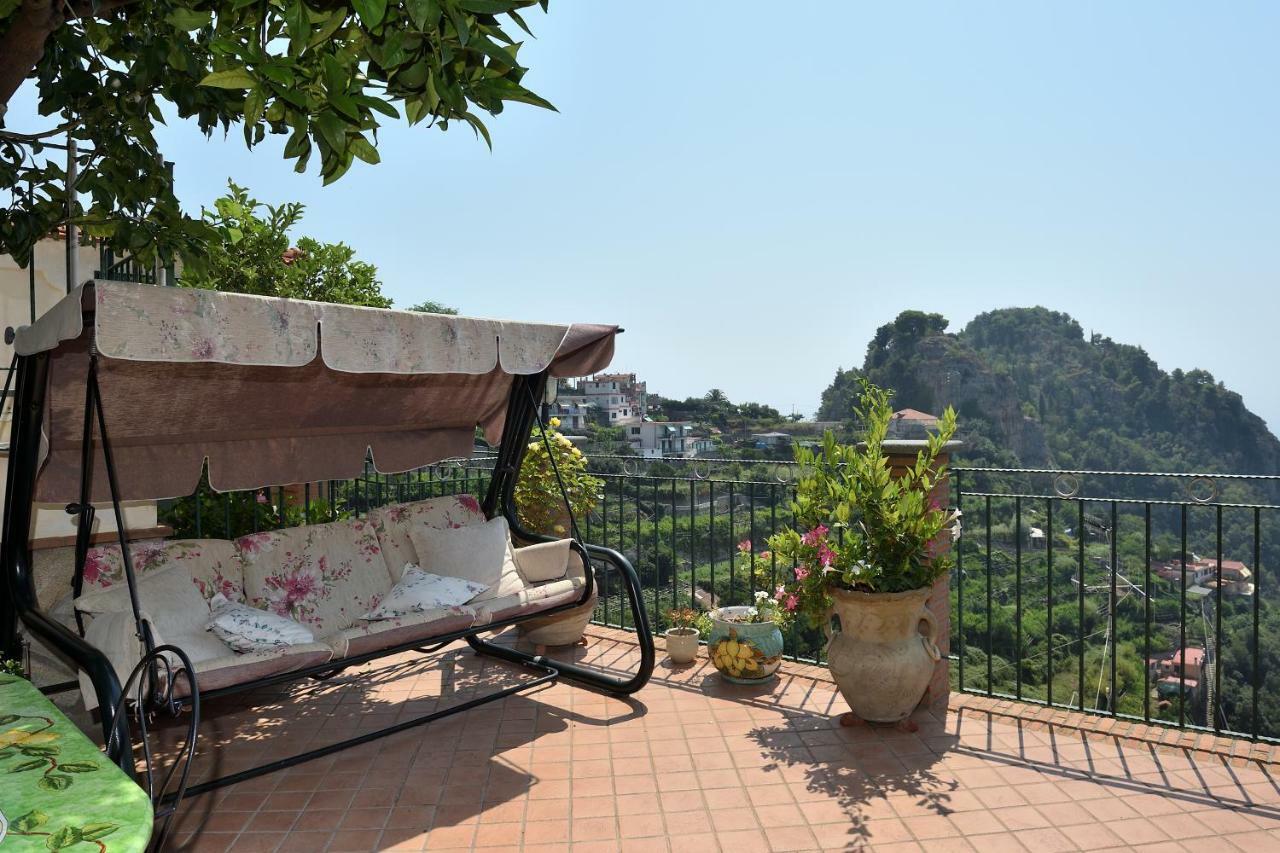 Pontone On The Sea Apartment Scala Extérieur photo