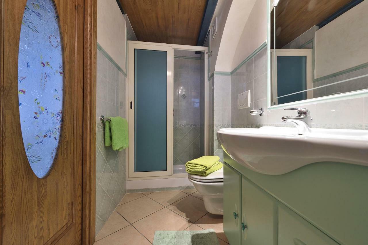 Pontone On The Sea Apartment Scala Extérieur photo